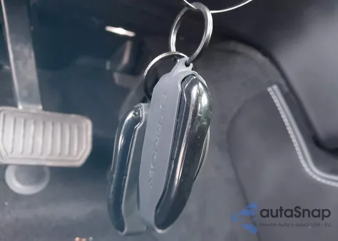 2018 Tesla Model S 100D/75D/P100D из США, поврежденный, VIN 5YJSA1E24JF257042